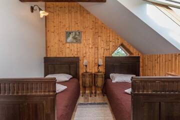 Фото номера Двухместный номер с 2 отдельными кроватями Загородные дома Guest House Laimes Ligzda г. Araiši 3